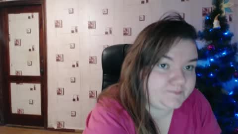 renataoia online show from January 7, 2025, 1:46 pm