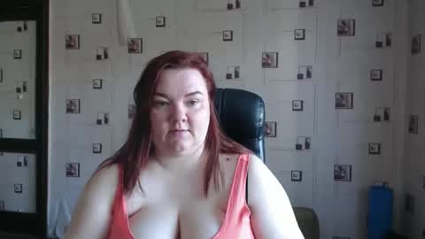 Snapshot of renataoia chatting on March 14, 2026, 9:15 am renataoia online show from March 14, 2026, 9:15 am