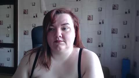 Snapshot of renataoia chatting on March 30, 2026, 12:28 pm renataoia online show from March 30, 2026, 12:28 pm