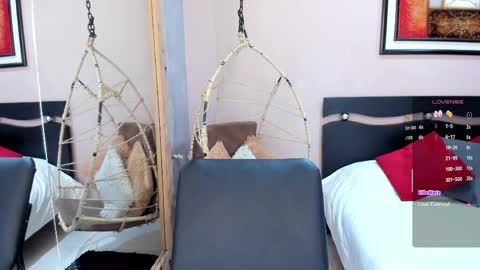 Snapshot of renataruiz_rr chatting on May 9, 2026, 12:10 pm online show from May 9, 2026, 12:10 pm