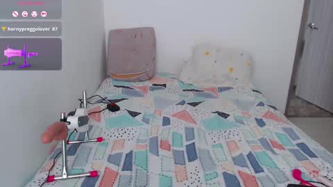 Snapshot of renathacohen chatting on February 13, 2025, 4:39 pm sofia online show from February 13, 2025, 4:39 pm