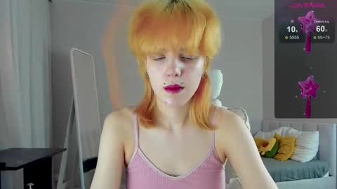 Rene online show from November 18, 2025, 12:53 pm