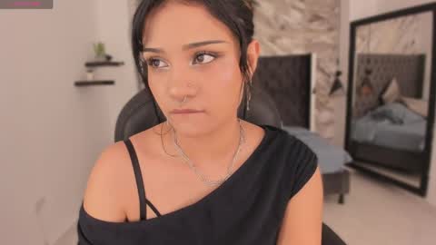 Renee Shelby online show from April 15, 2026, 8:42 pm