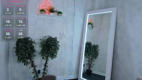Snapshot of renesmy_black chatting on May 29, 2026, 12:08 am Renesmy online show from May 29, 2026, 12:08 am