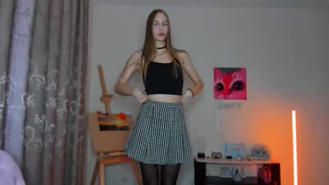 Rina online show from October 24, 2025, 2:35 pm