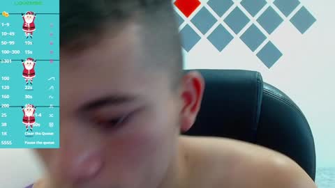 R E N E  online show from December 30, 2024, 7:15 am