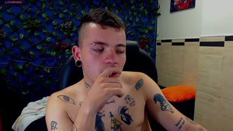 R E N E  online show from January 14, 2025, 7:59 am