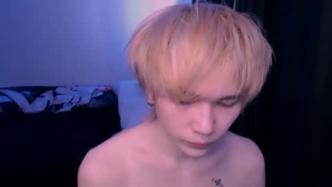 Snapshot of rennuts chatting on February 13, 2026, 12:34 pm rennuts online show from February 13, 2026, 12:34 pm