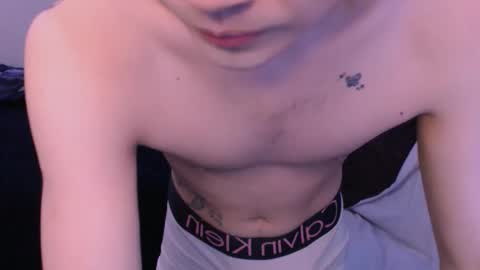 Snapshot of rennuts chatting on February 19, 2026, 2:57 pm rennuts online show from February 19, 2026, 2:57 pm