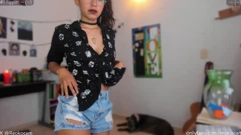 Snapshot of reoko_ chatting on May 14, 2026, 7:09 pm Reoko online show from May 14, 2026, 7:09 pm