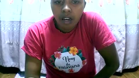 Snapshot of rephaleta chatting on June 23, 2026, 11:30 am Rephaleta online show from June 23, 2026, 11:30 am