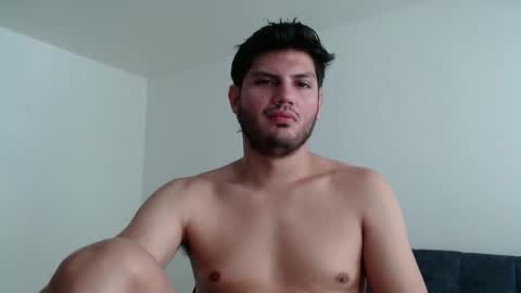 Snapshot of residentevilxxx chatting on March 22, 2026, 2:42 pm residentevilxxx online show from March 22, 2026, 2:42 pm