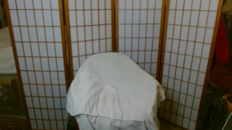 Snapshot of resisty chatting on February 15, 2025, 10:11 am Betsy online show from February 15, 2025, 10:11 am