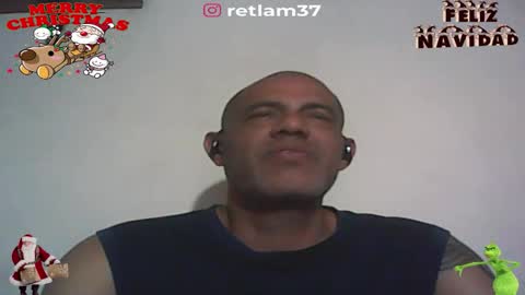 Snapshot of retlam37 chatting on December 23, 2025, 3:37 am Walter online show from December 23, 2025, 3:37 am