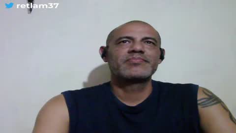 Snapshot of retlam37 chatting on May 20, 2026, 4:07 am Walter online show from May 20, 2026, 4:07 am