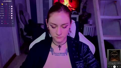 Snapshot of retromarie chatting on November 8, 2025, 9:09 am Rie online show from November 8, 2025, 9:09 am