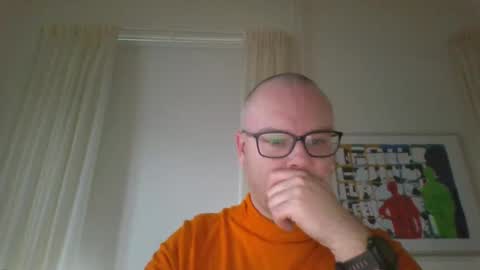 Snapshot of rettie1984 chatting on January 10, 2025, 3:27 pm Attention whore online show from January 10, 2025, 3:27 pm