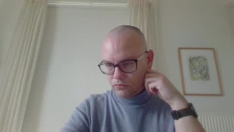 Snapshot of rettie1984 chatting on March 12, 2025, 1:40 pm Attention whore online show from March 12, 2025, 1:40 pm