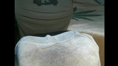 Snapshot of reubendics chatting on November 29, 2025, 8:12 pm BigDinAZ online show from November 29, 2025, 8:12 pm