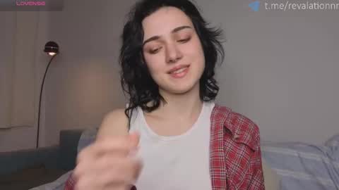 Snapshot of revalation_ chatting on March 3, 2026, 4:46 pm Ewiwi online show from March 3, 2026, 4:46 pm