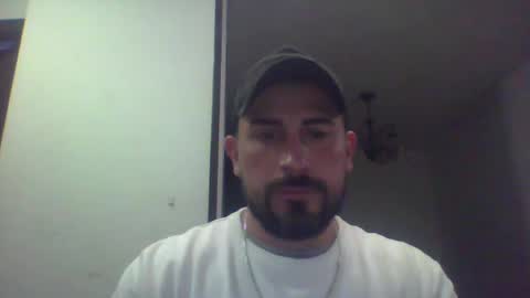 Snapshot of reyalad_mariana chatting on February 7, 2025, 3:08 pm REYALAD online show from February 7, 2025, 3:08 pm