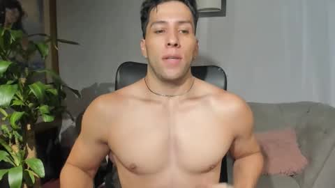 Snapshot of reymond_peter chatting on January 10, 2026, 7:21 am REYMOND PETER online show from January 10, 2026, 7:21 am