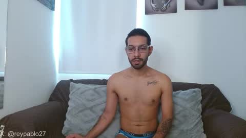 REY PABLO Independent online show from November 14, 2025, 5:11 pm