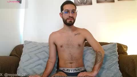 REY PABLO Independent online show from December 1, 2025, 9:09 pm