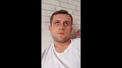 Snapshot of reyver94 chatting on May 12, 2026, 12:13 pm reyver94 online show from May 12, 2026, 12:13 pm