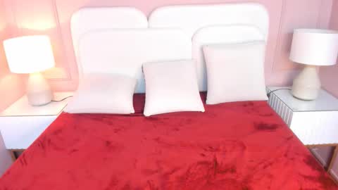 Reze  online show from March 11, 2026, 11:27 am