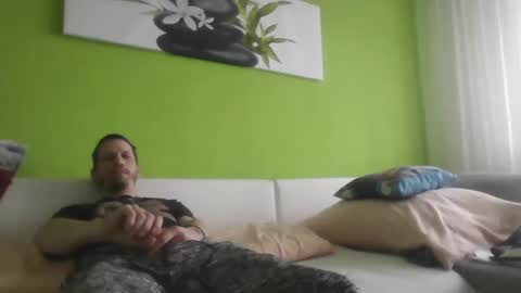 Snapshot of rezik34cz chatting on January 22, 2025, 9:46 am rezik34cz online show from January 22, 2025, 9:46 am