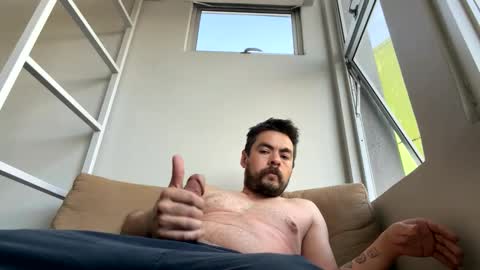 rgneo online show from December 21, 2025, 10:28 pm