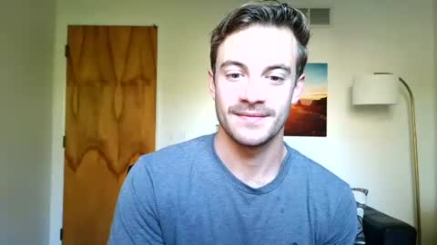 Snapshot of rguy114 chatting on November 2, 2025, 1:57 pm Ryan online show from November 2, 2025, 1:57 pm