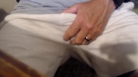 Snapshot of rh1429 chatting on September 9, 2025, 12:26 pm Trae online show from September 9, 2025, 12:26 pm