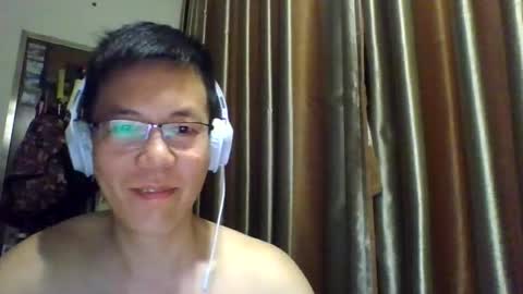 rhgfhdfhg1029 online show from February 25, 2026, 3:43 pm