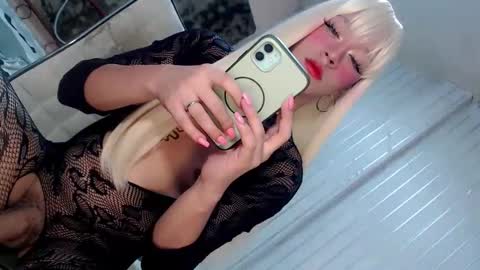 Snapshot of rhian20 chatting on February 16, 2026, 12:07 am HI GUYS IM RHIAN PLEASE GIVE ME THUMBS UP online show from February 16, 2026, 12:07 am