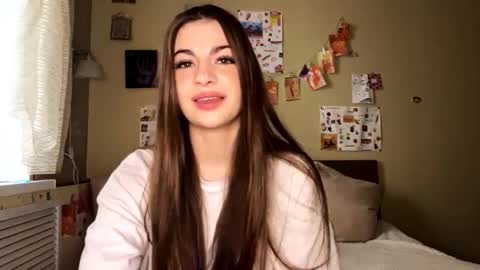 Anna online show from November 5, 2025, 9:53 am