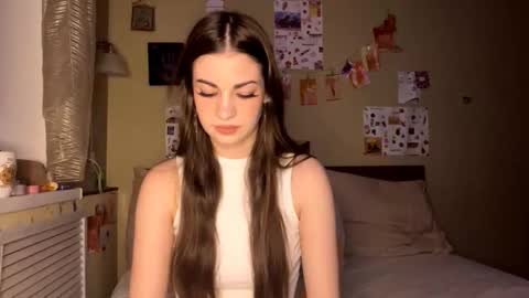 Anna online show from December 4, 2025, 3:10 pm