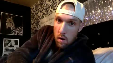 Snapshot of rhino28ab26 chatting on October 1, 2025, 12:44 pm Rhino online show from October 1, 2025, 12:44 pm