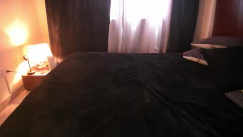 Snapshot of rhondavines chatting on November 14, 2025, 7:01 pm Rhonda online show from November 14, 2025, 7:01 pm