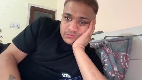 Snapshot of rhythmhates chatting on October 19, 2025, 4:18 pm Rhythm Hates online show from October 19, 2025, 4:18 pm