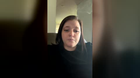 Snapshot of riah_babbie chatting on May 11, 2026, 3:51 pm riah_babbie online show from May 11, 2026, 3:51 pm