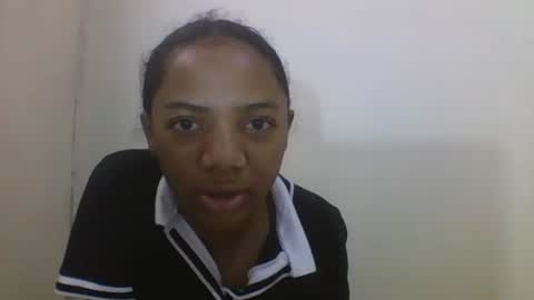 Snapshot of rianahcia chatting on July 31, 2026, 1:32 pm rianahcia online show from July 31, 2026, 1:32 pm