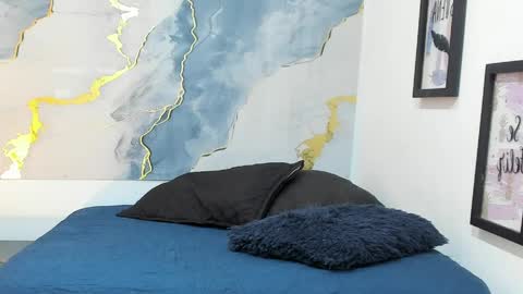 ricardo__04 online show from April 13, 2026, 12:21 pm