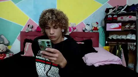 Snapshot of rich_de_la_rosa chatting on January 14, 2025, 4:36 am rich and kitty online show from January 14, 2025, 4:36 am