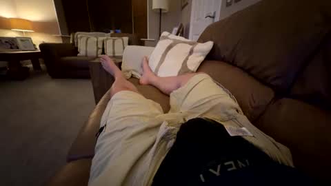 UK Straight Guy online show from May 25, 2026, 10:49 pm
