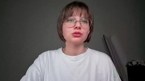 Snapshot of richardlundsten chatting on May 20, 2026, 6:14 pm Luna online show from May 20, 2026, 6:14 pm