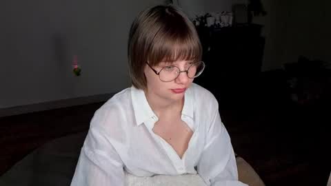 Snapshot of richardlundsten chatting on May 28, 2026, 6:16 pm Luna online show from May 28, 2026, 6:16 pm
