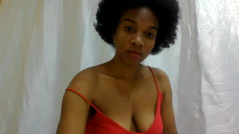 Snapshot of richella34 chatting on July 17, 2026, 7:41 pm richella34 online show from July 17, 2026, 7:41 pm