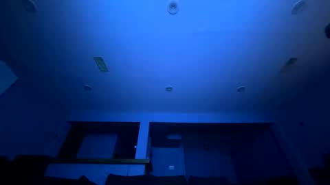 richiepeopleclub online show from April 20, 2026, 3:42 am